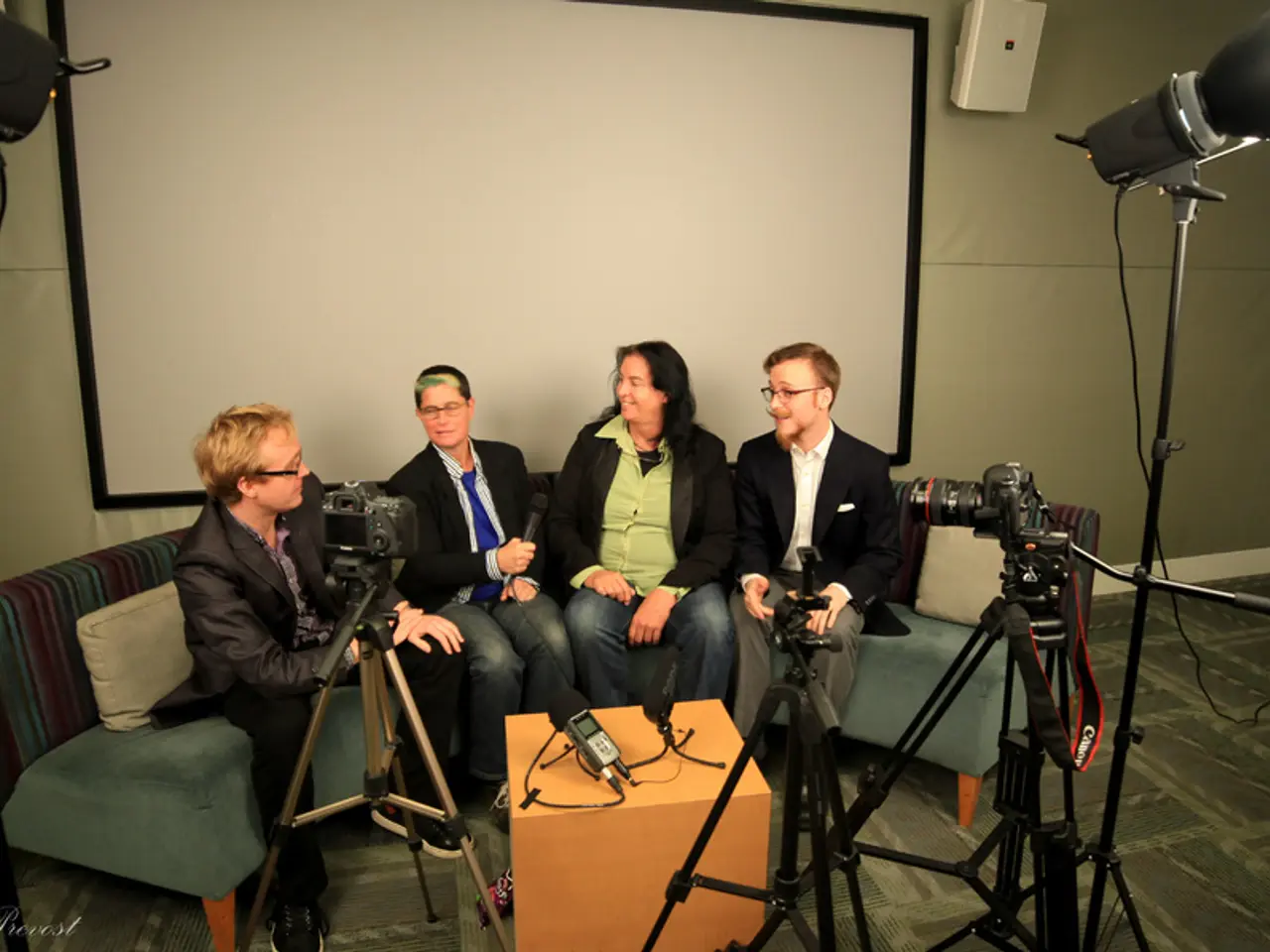 Feedback from Outside Sources: Importance and Benefits Explored