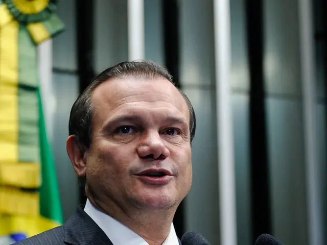 Actor Riccardo Angelini stirred up a controversy over dialect usage