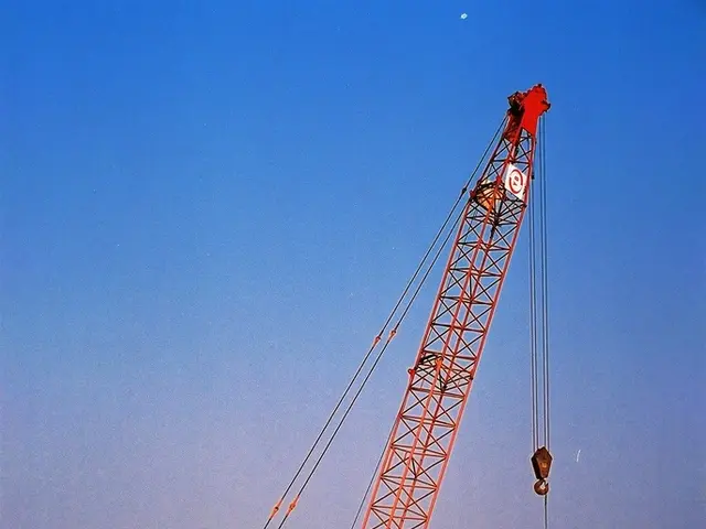 Construction advancement at the Windermere Marina project gains ground as structures are nearing...