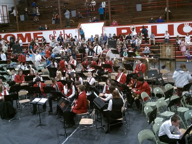 Youngsters with a mother tongue other than German are integrated into the early school grades